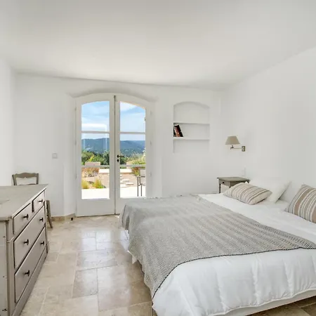 Villa Beautiful Provencal Mas In The Golfe De Saint-tropez