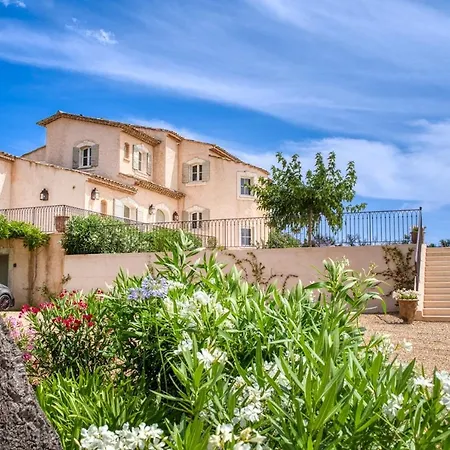 Beautiful Provencal Mas In The Golfe De Saint-tropez