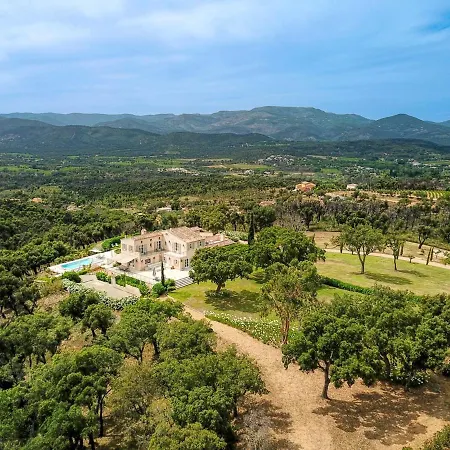 Beautiful Provencal Mas In The Golfe De Saint-tropez *