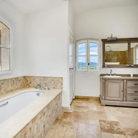Beautiful Provencal Mas In The Golfe De Saint-tropez Villa Cogolin