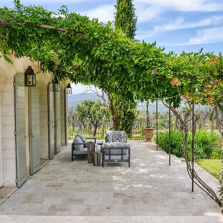 Beautiful Provencal Mas In The Golfe De Saint-tropez Cogolin